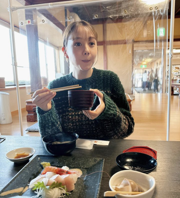 トリンドル玲奈 かわいい