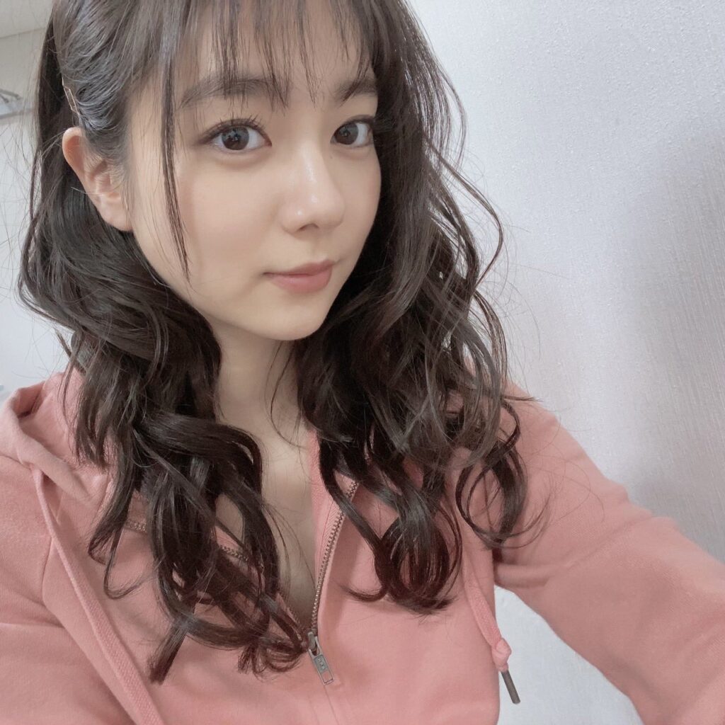 新川優愛 かわいい