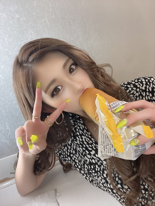 ゆうちゃみ かわいい