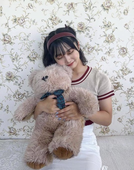 実熊瑠琉 かわいい