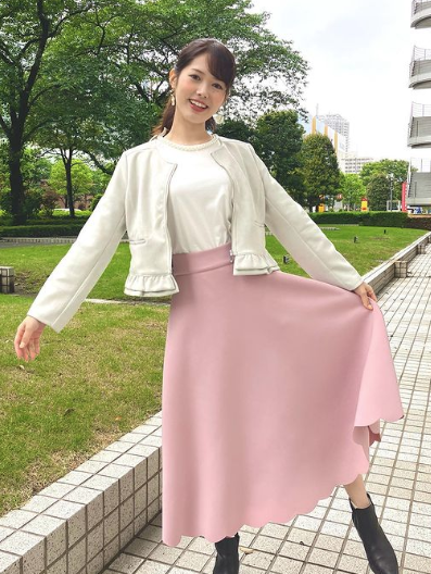 谷尻萌 かわいい