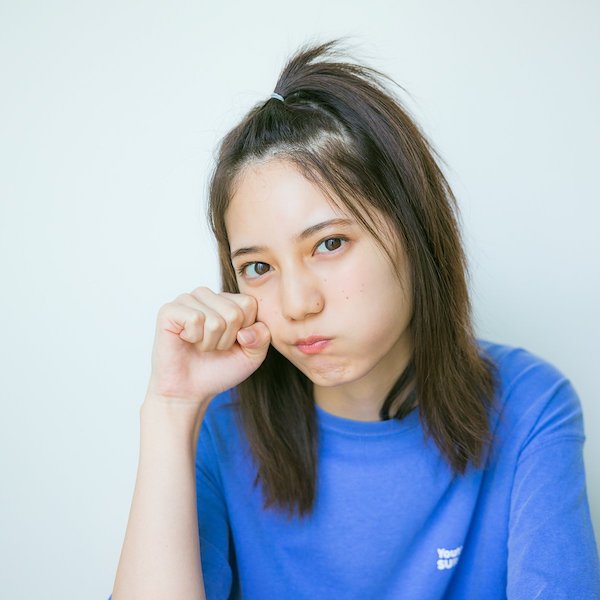 小坂菜緒 かわいい