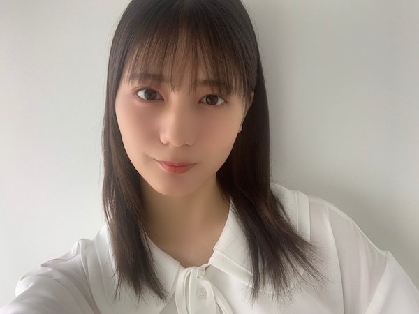 小坂菜緒 かわいい