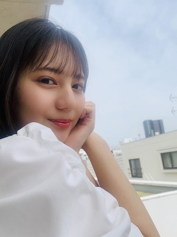 小坂菜緒 かわいい