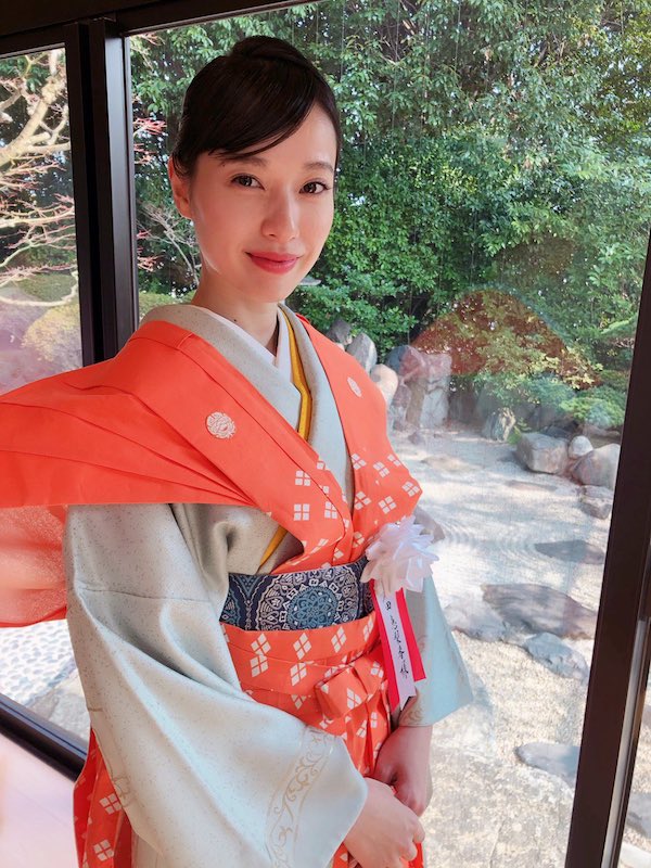 戸田恵梨香 かわいい