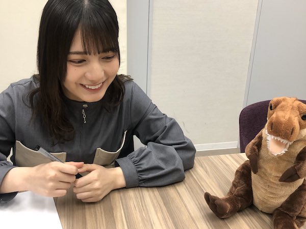 小坂菜緒 かわいい