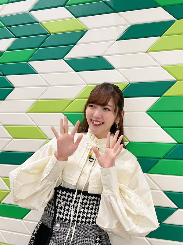 鈴木愛理 かわいい