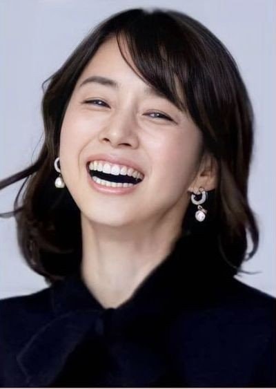 石田ゆり子 かわいい