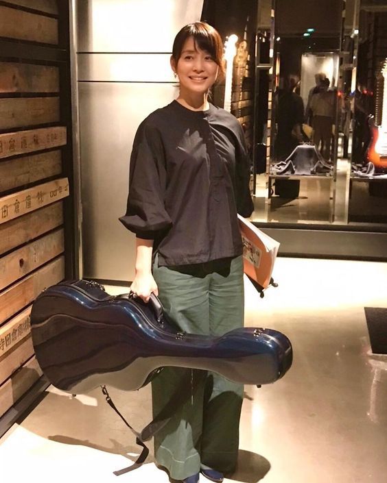 石田ゆり子 かわいい