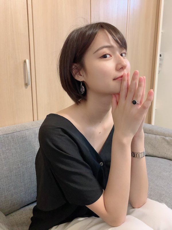 新谷あやか 画像