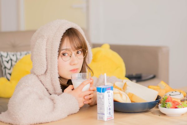 山内ともな かわいい