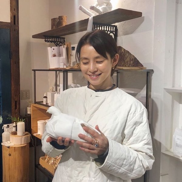 石田ゆり子 かわいい