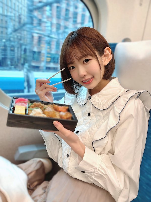 八伏紗世 かわいい