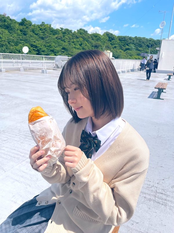 畑芽育 かわいい