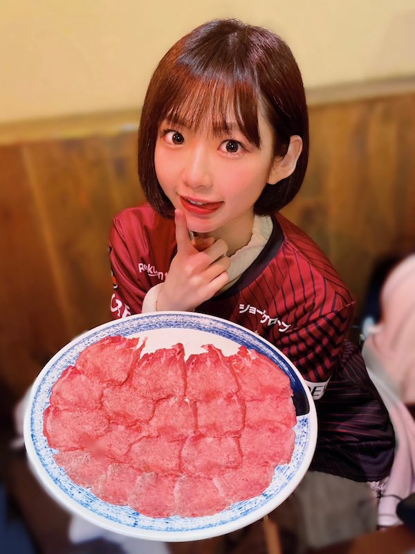 八伏紗世 かわいい