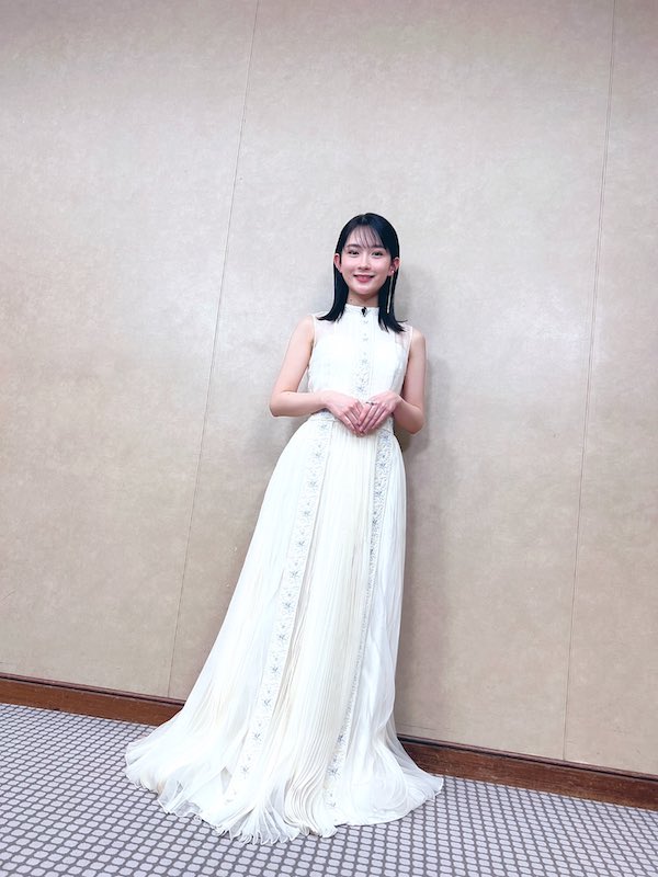 畑芽育 かわいい