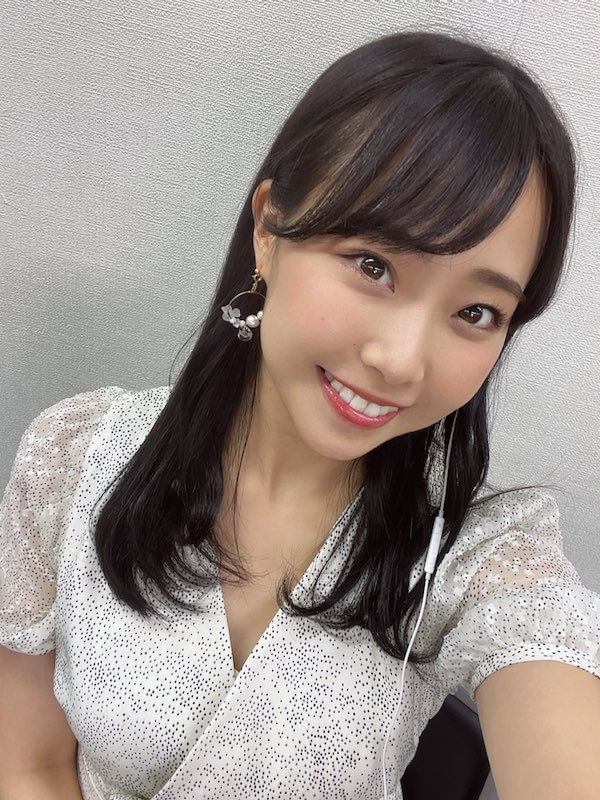 加藤夕夏 画像