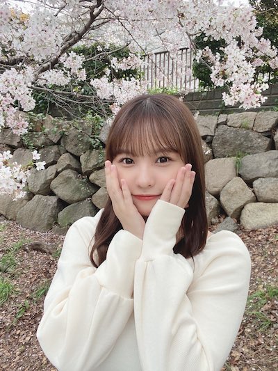 本郷柚巴 かわいい