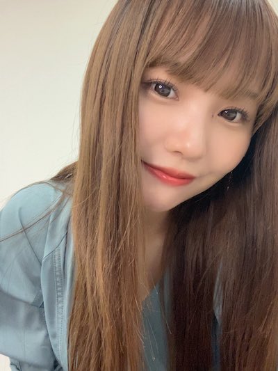 本郷柚巴 かわいい