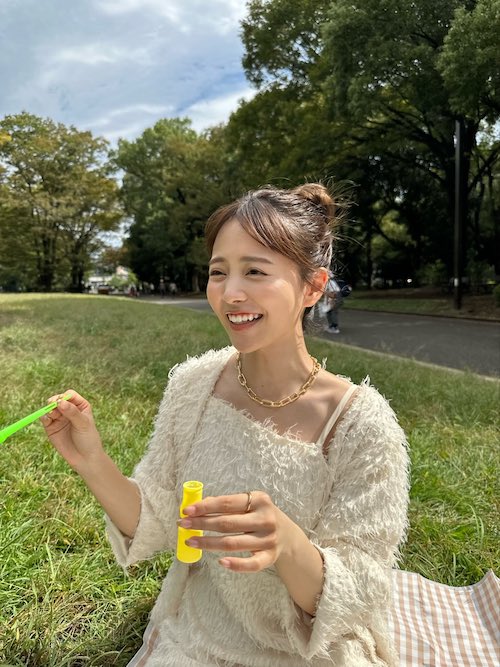 新田さちか 画像