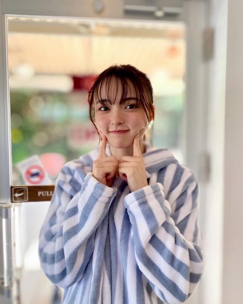 坂巻有紗 かわいい