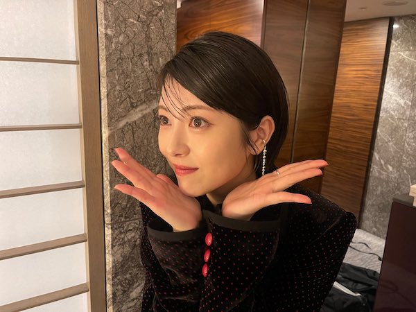 浜辺美波 かわいい画像