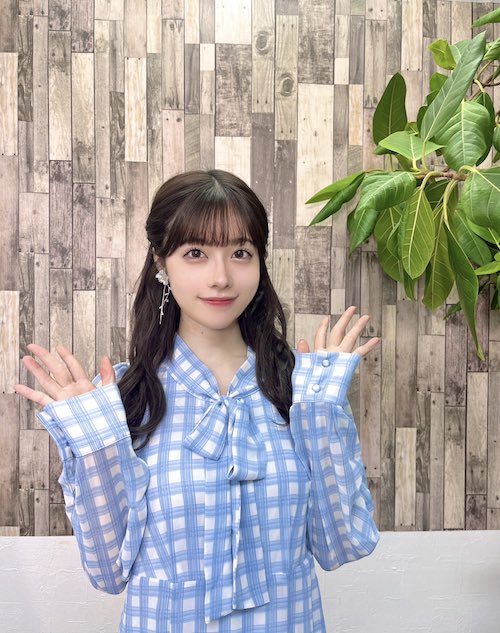 礒部花凜 かわいい画像