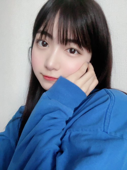 吉田莉桜 かわいい画像