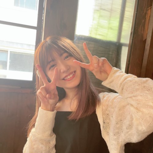 吉田莉桜 かわいい画像