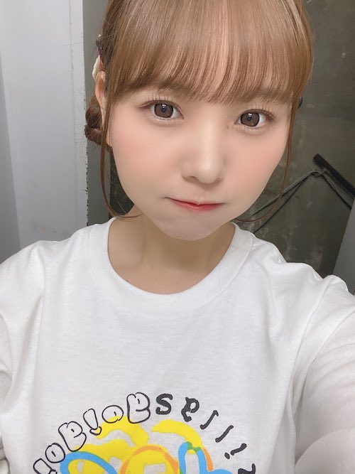 本郷柚巴 かわいい画像